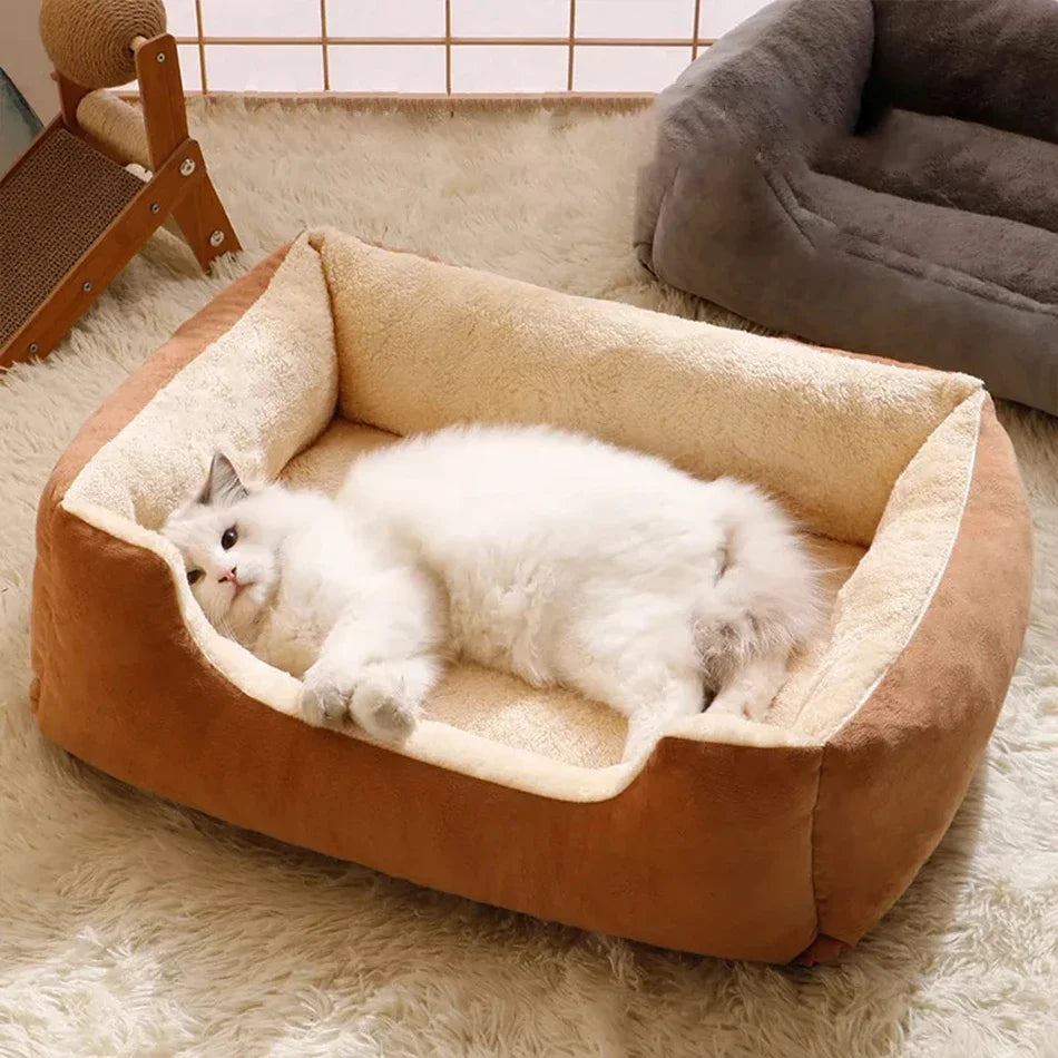 Cama nido acolchada para gatos y perros pequeños