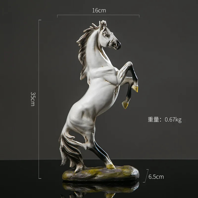 Escultura de caballo de resina